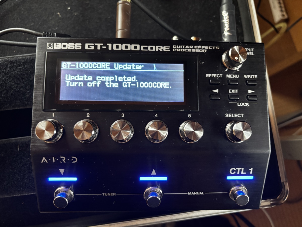 BOSS GT-1000COREのファームウェアアップデート完了画面